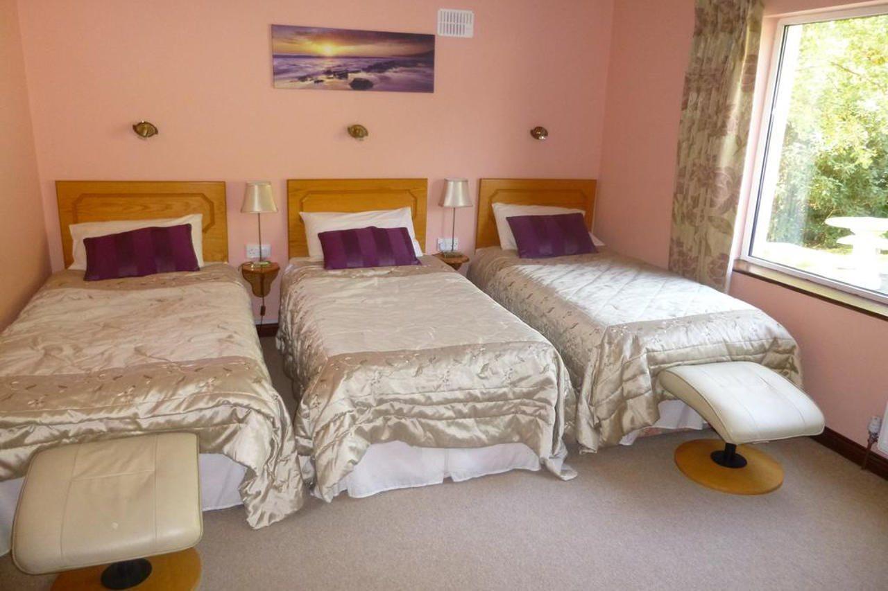 Reeks View Bed & Breakfast Teernaboul Exterior photo